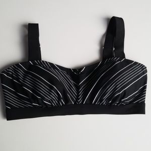 Athleta Chevron Bikini Top 34B/C #291949 v252